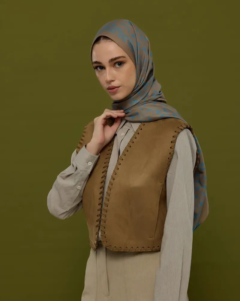 Tarçın Dumanı & Çakıl Mavisi Lale Bahçesi Desen Şal - 52