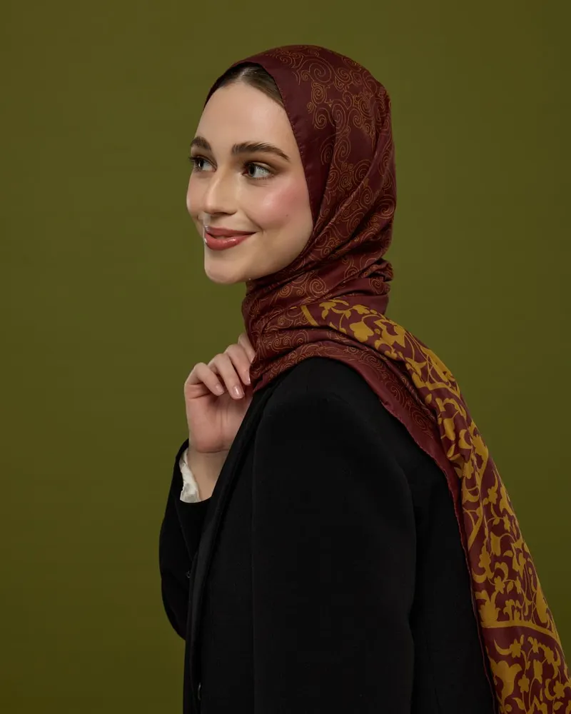 Tarçın Rüzgarı & Saf Altın Saraylı Desen Şal - 31